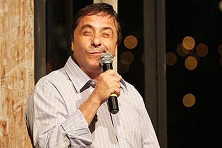 Penúltima peça do Abobrinhas recebe o humorista Geraldo Magela