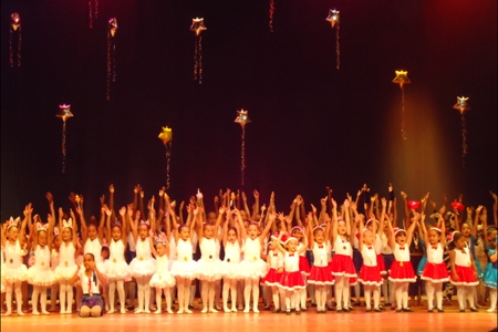 10 anos de dança em prol da solidariedade