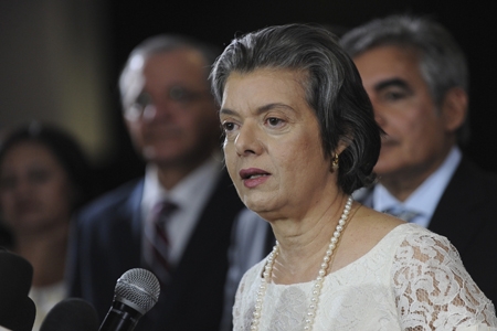 Sistema biométrico vai aumentar na próxima eleição, afirma Cármen Lúcia