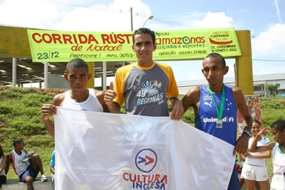 Corrida Rústica de Natal, saúde e confraternização.