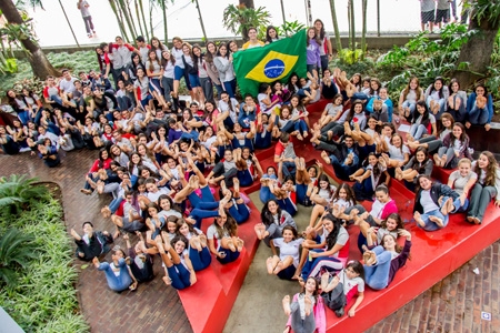 “Um dia sem sapatos”, solidariedade com pés descalços