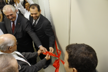 Instituto Mário Penna inaugura mais um Acelerador Linear