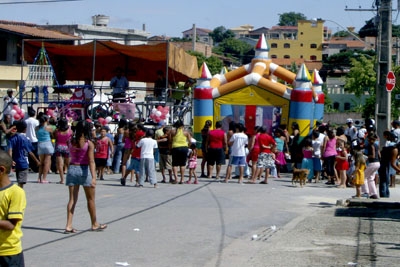 Festa de Natal com Rua de lazer.