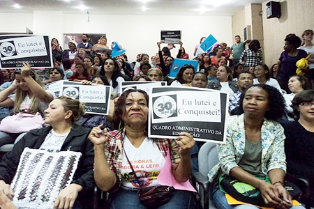 Quadro administrativo da educação consegue aprovação  das 30h/semanais