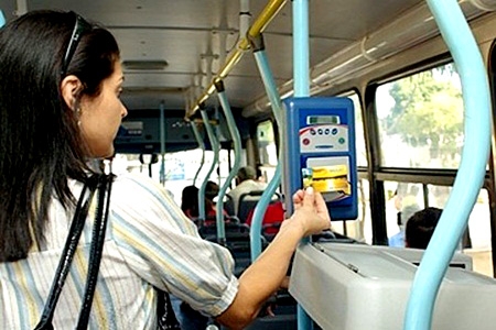 Contagem, Betim e BH se posicionam sobre a redução do preço do transporte coletivo