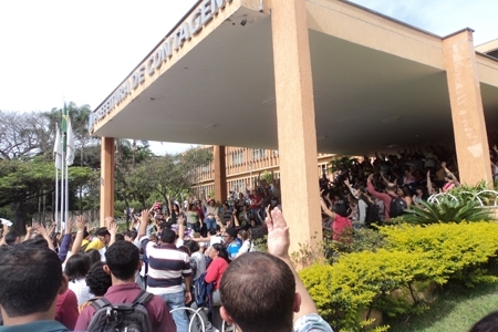 Trabalhadores da educação municipal de Contagem vão realizar paralisação total