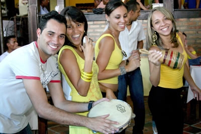 Sábado Samba no Behlú.