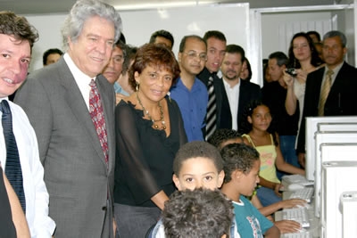 Inaugurado o 1º Telecentro no bairro Petrolândia.