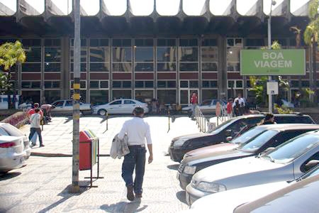 Lei garante passe livre para idosos e deficientes nos ônibus intermunicipais