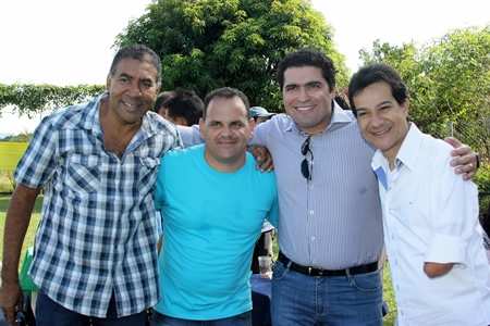 Beto Diniz festeja seu aniversário com os amigos e familiares