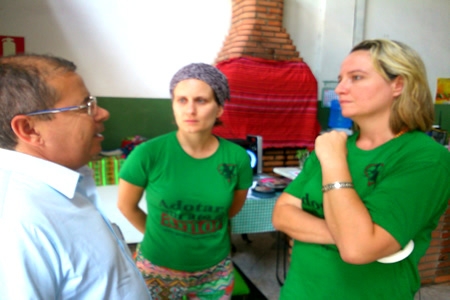 Almoço vegetariano em prol dos animais