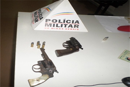 PM apreende armas no bairro Morada Nova