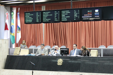 Câmara aprova abertura de crédito especial para tratamento de áreas de risco em Contagem