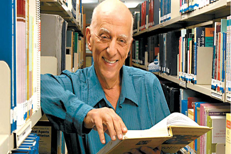 Uma pipa, uma flor e um nome para uma biblioteca