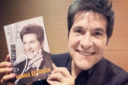 Daniel vem à Contagem para autografar biografia 