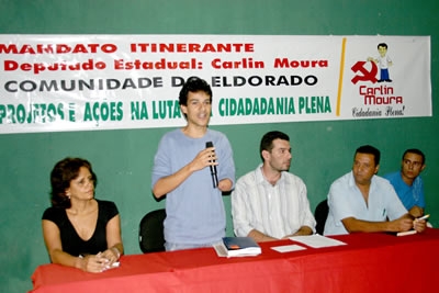 Inédito – Deputado presta contas à comunidade.