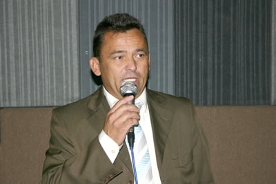Vereador Lucas Cardoso reivindica passarela para o Bairro Darcy Ribeiro.