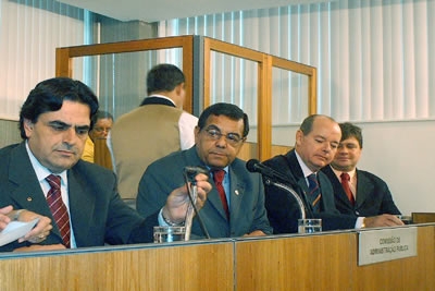 Ademir Lucas quer a permanência da agência dos Correios no bairro Nacional.