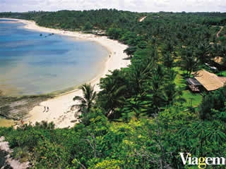 Caraíva, uma vila entre o rio e o mar
