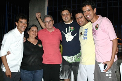 Albert Plucky inaugura seu comitê.