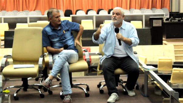 PT Contagem discute o cenário e planeja os rumos para 2016