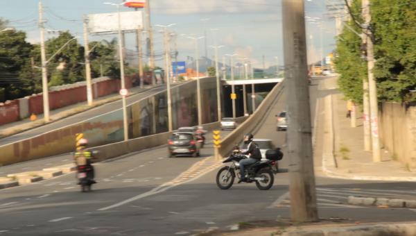 Desrespeito às leis de trânsito em Contagem
