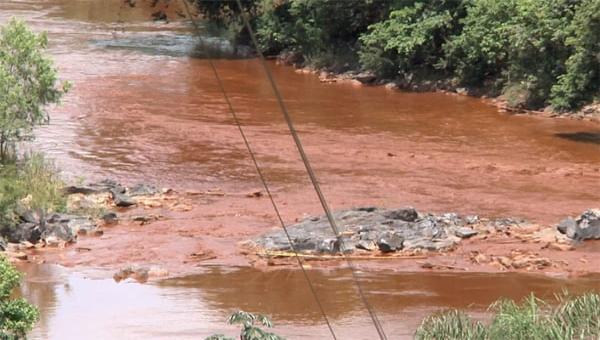 Prefeito de Brumadinho nega ser culpado pela catástrofe