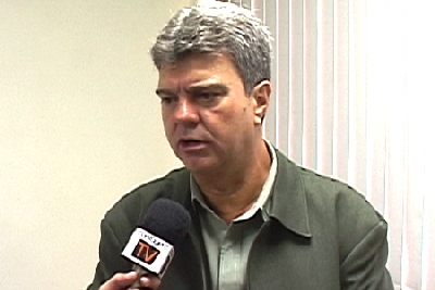 Revendedores de veículos seminovos reclamam do ISSQN
