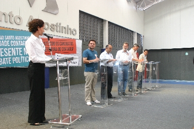 Colégio Santo Agostinho realiza debate com os candidatos a prefeito de Contagem 
