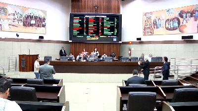 FALTA OPOSIÇÃO NAS CÂMARAS MUNICIPAIS DE CONTAGEM E BELO HORIZONTE 